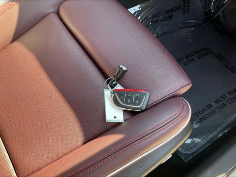 Used 2021 Cadillac CT4 V w/ Technology Package RWD image 14