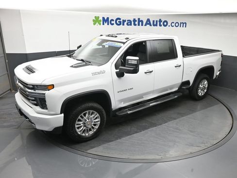 Used 2022 Chevrolet Silverado 2500 High Country w/ LPO, Hitch Package AWD/4WD image 23