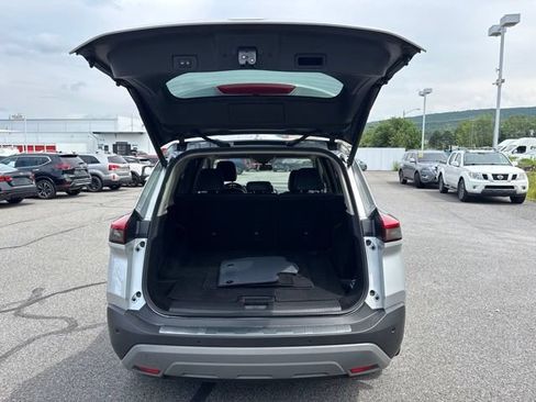 Certified 2023 Nissan Rogue SV w/ SV Premium B Package AWD/4WD image 11