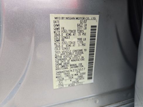 Used 2007 Nissan Titan SE image 32