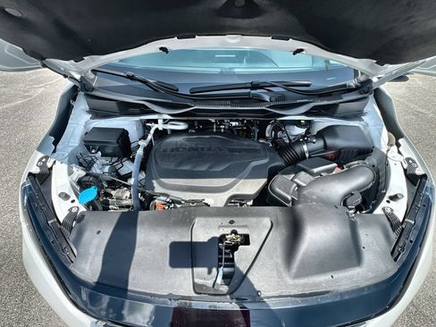 Used 2025 Honda Odyssey Elite image 27