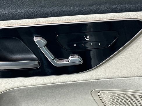 Certified 2026 Mercedes-Benz GLC 300 4MATIC image 11