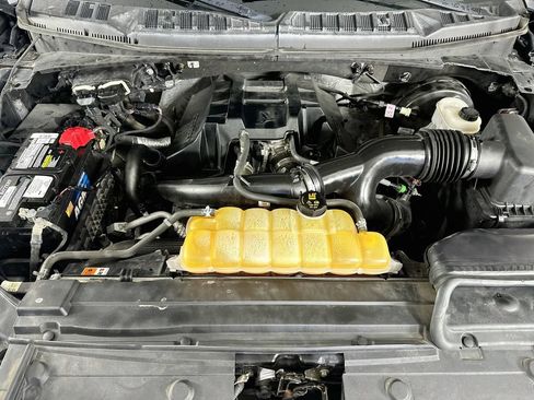 Used 2015 Ford F150 XLT w/ Equipment Group 302A Luxury RWD image 34