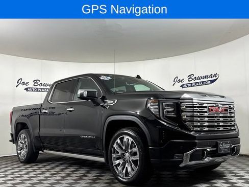 Used 2023 GMC Sierra 1500 Denali w/ Denali Reserve Package AWD/4WD image 5