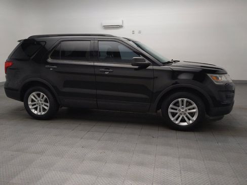 Used 2016 Ford Explorer FWD image 11