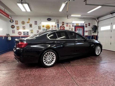 Used 2011 BMW 535i xDrive Sedan AWD/4WD image 3