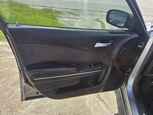 Used 2015 Dodge Charger SE w/ Popular Equipment Group RWD image 22
