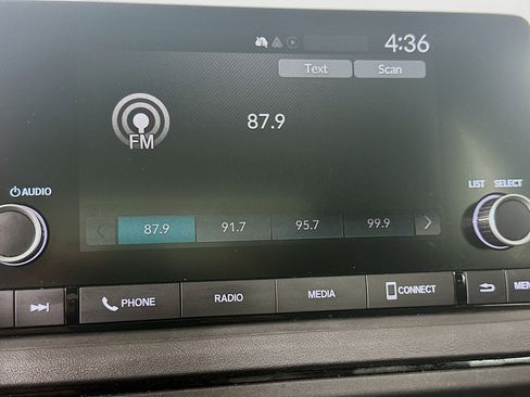 Used 2024 Honda Accord EX image 19