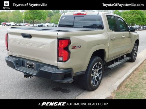 Used 2024 Chevrolet Colorado Z71 w/ Z71 Convenience Package 2 image 4