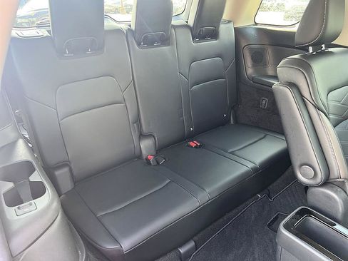 Certified 2023 Nissan Pathfinder Platinum AWD/4WD image 30