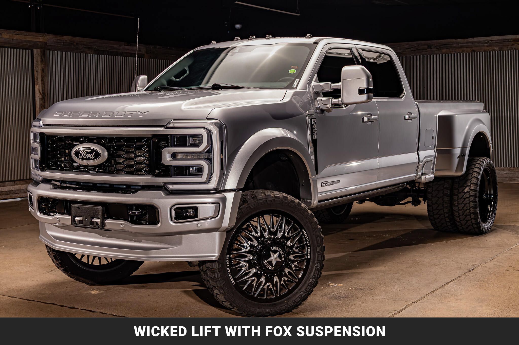 Used 2023 Ford F450 Platinum w/ Snow Plow Prep Package AWD/4WD image 4
