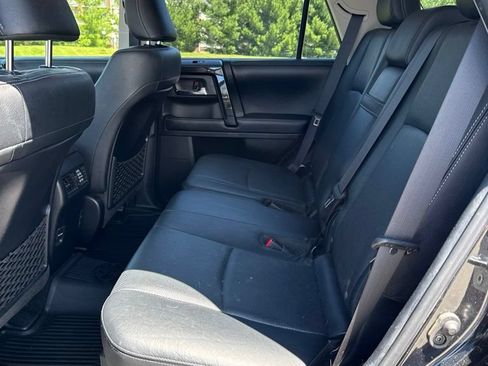 Used 2019 Toyota 4Runner Limited AWD/4WD image 7