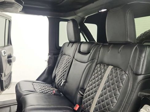 Used 2021 Jeep Wrangler Unlimited Sport AWD/4WD image 43