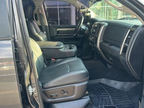 Used 2018 RAM 3500 Laramie w/ Sport Appearance Group AWD/4WD image 8