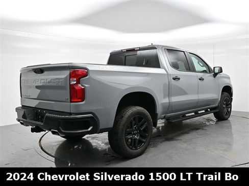 Used 2024 Chevrolet Silverado 1500 LT Trail Boss w/ Convenience Package II image 7