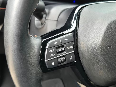 Used 2023 Honda HR-V Sport image 15