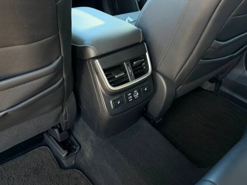 Used 2024 Subaru Outback Limited AWD/4WD image 27