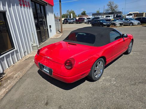 Used 2002 Ford Thunderbird RWD image 3