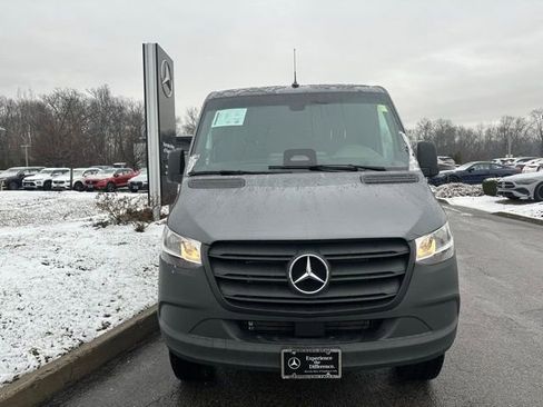 Used 2025 Mercedes-Benz Sprinter 2500 image 8