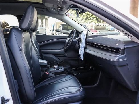 Used 2023 Ford Mustang Mach-E Premium image 15