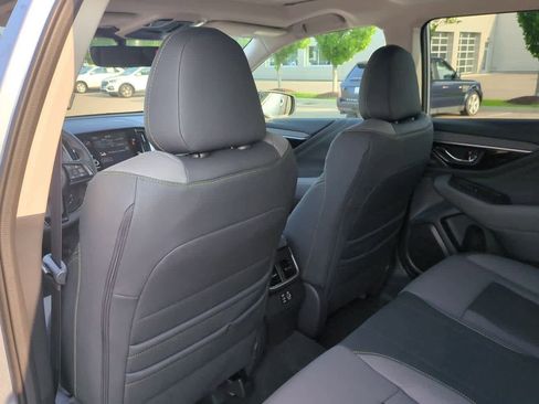 Certified 2025 Subaru Outback Onyx Edition image 17