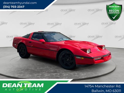 Used 1990 Chevrolet Corvette Coupe RWD image 1