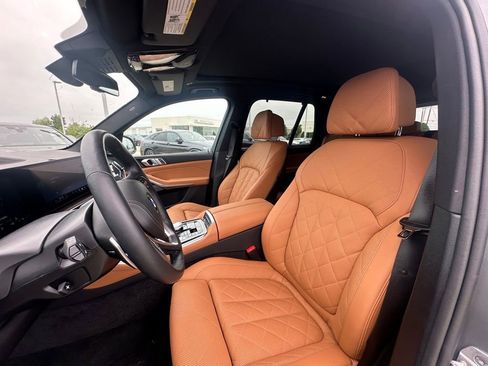 Certified 2026 BMW X5 xDrive40i w/ Executive Package AWD/4WD image 9
