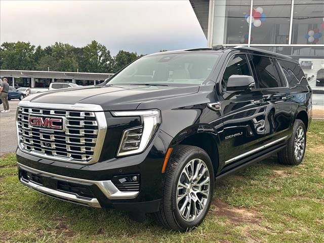 New 2026 GMC Yukon XL Denali w/ Denali Reserve Package AWD/4WD image 5