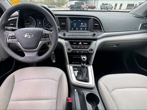 Used 2018 Hyundai Elantra SEL w/ Cargo Package FWD image 7