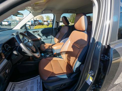 Used 2022 Ford Maverick Lariat w/ Lariat Luxury Package image 23