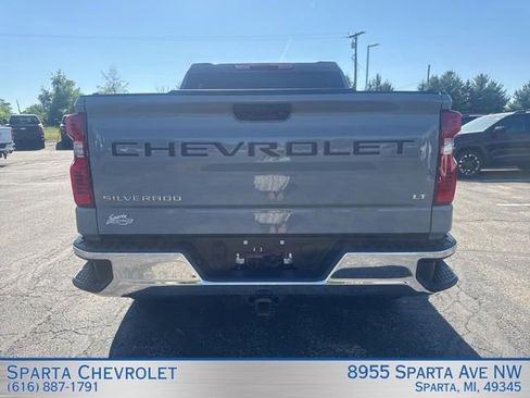 Used 2024 Chevrolet Silverado 1500 LT AWD/4WD image 4