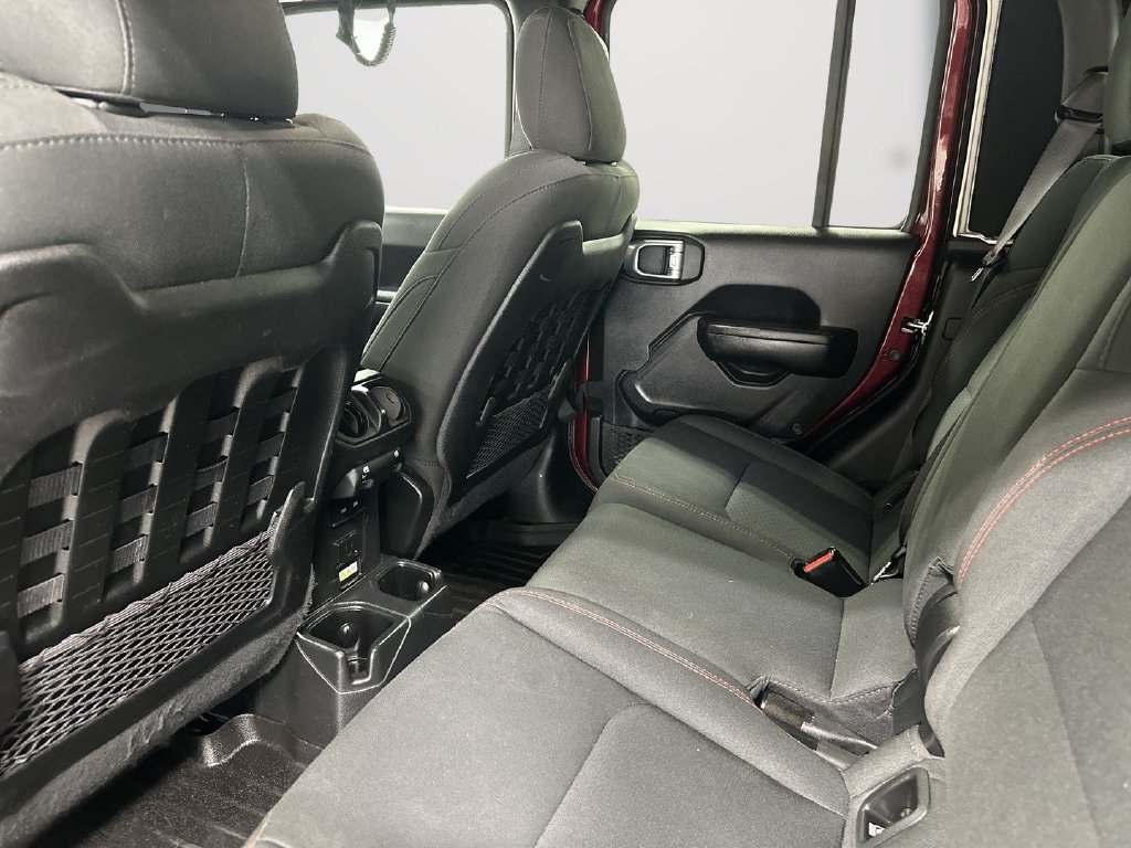 Used 2021 Jeep Gladiator Rubicon AWD/4WD image 15