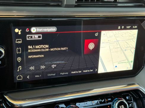 New 2026 GMC Sierra 2500 Denali Ultimate AWD/4WD image 17