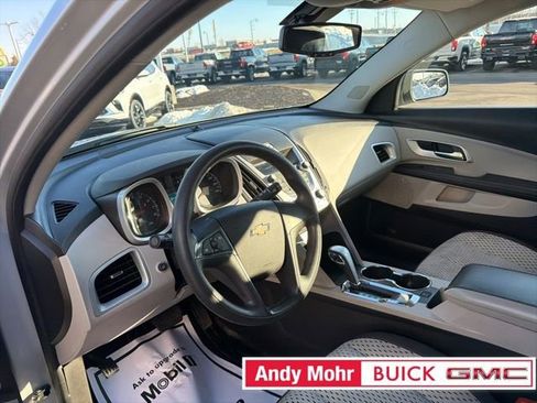 Used 2010 Chevrolet Equinox LS image 18