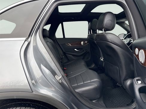 Used 2018 Mercedes-Benz GLC 300 GLC 300 image 11