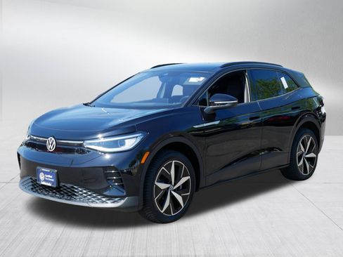 Certified 2023 Volkswagen ID.4 Pro S AWD/4WD image 3