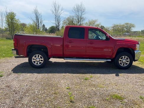 Used 2012 Chevrolet Silverado 2500 LTZ w/ LTZ Plus Package AWD/4WD image 8