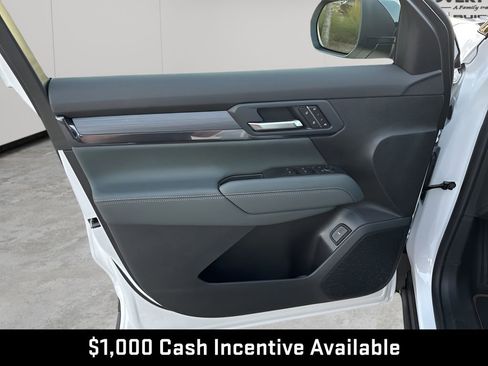 New 2026 GMC Terrain AT4 w/ Convenience Package III AWD/4WD image 25
