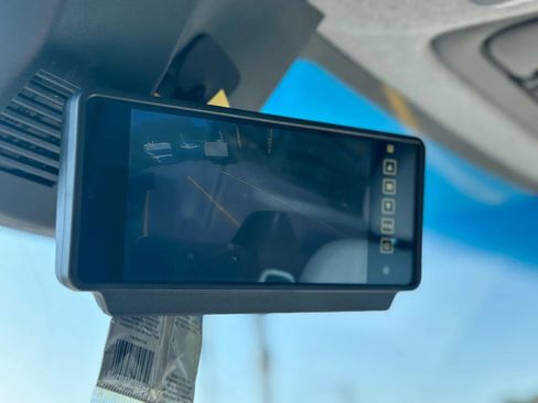 Used 2016 Mercedes-Benz Sprinter 3500 image 19