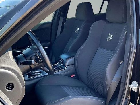 Used 2023 Dodge Charger Scat Pack w/ Harman/Kardon Audio Group RWD image 26