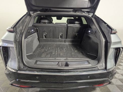Used 2024 Cadillac Lyriq Luxury w/ LPO, Floor Liner Package image 22