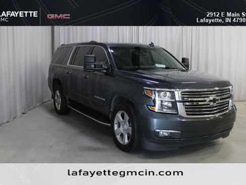 Used 2020 Chevrolet Suburban Premier AWD/4WD image 1