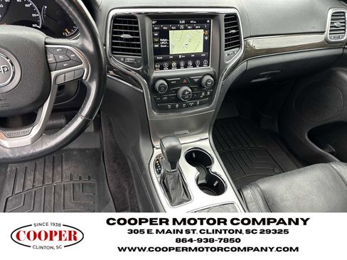 Used 2018 Jeep Grand Cherokee Overland image 26