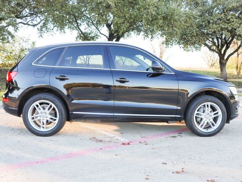 Used 2016 Audi Q5 2.0T Premium Plus w/ Technology Package image 8