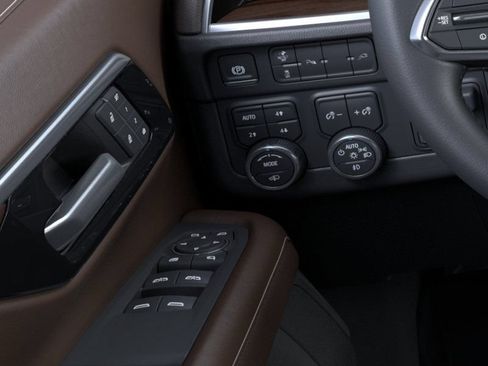 New 2026 Chevrolet Suburban High Country AWD/4WD image 22