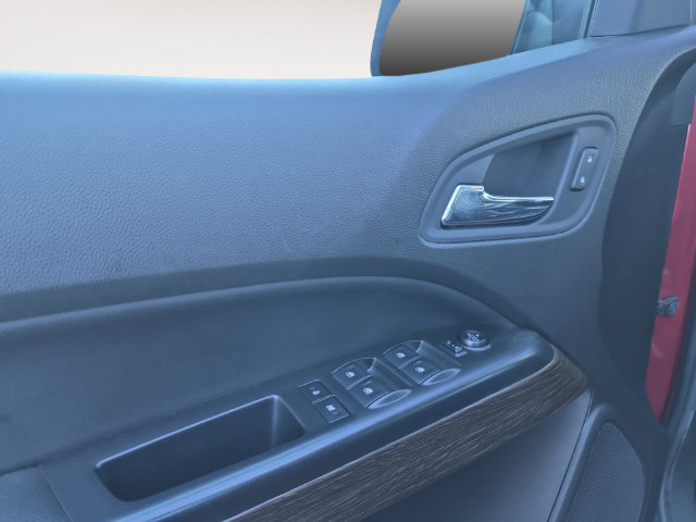 Used 2017 GMC Canyon Denali AWD/4WD image 10