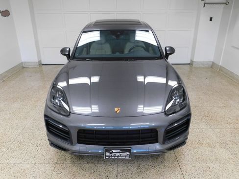 Used 2021 Porsche Cayenne GTS AWD/4WD image 4
