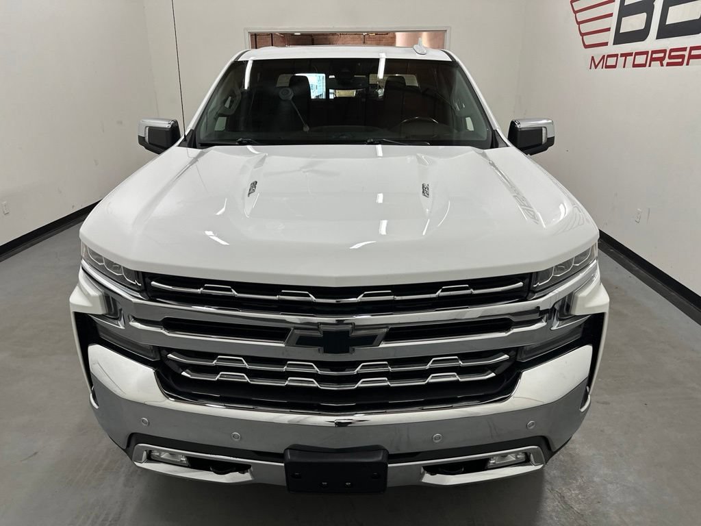 Used 2019 Chevrolet Silverado 1500 LTZ w/ LTZ Premium Package AWD/4WD image 3