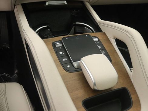 Certified 2023 Mercedes-Benz GLE 450 4MATIC image 18