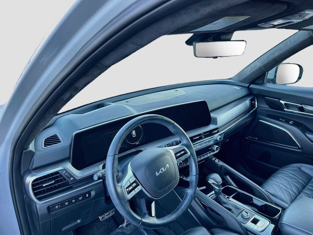 Used 2025 Kia Telluride SX Prestige X-Pro AWD/4WD image 9